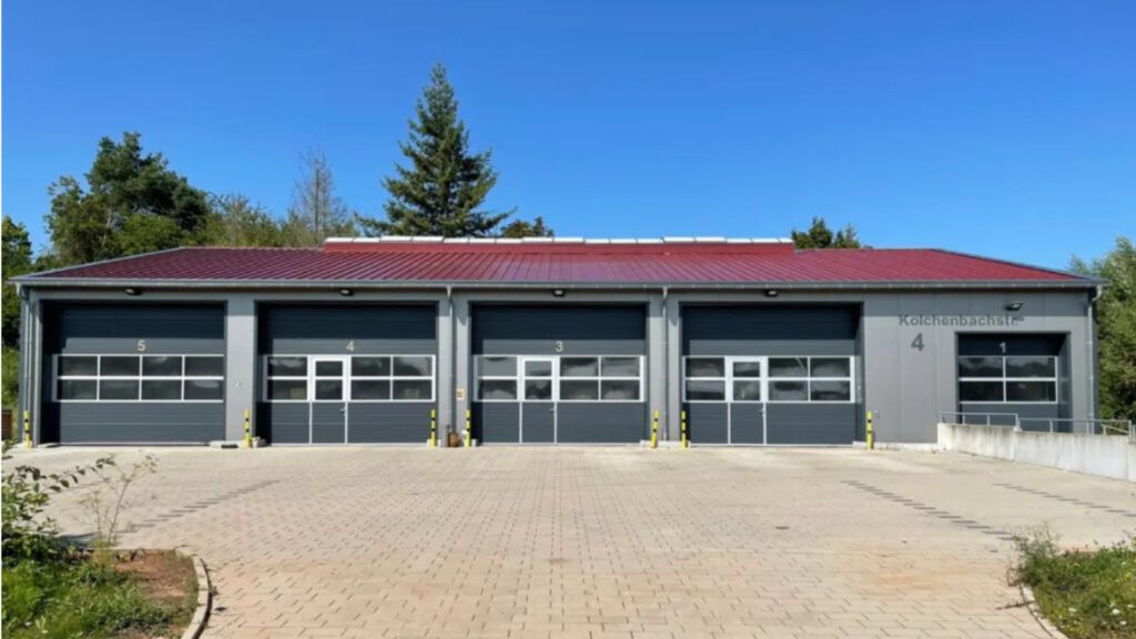 Werkstatt von Joneit Engineering in Albersweiler – Industriestandort für Automatisierungsprojekte